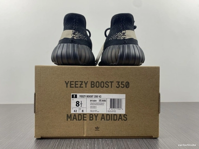 Black Yeezy Adidas V2 350 Core White Boost BY1604 0730
